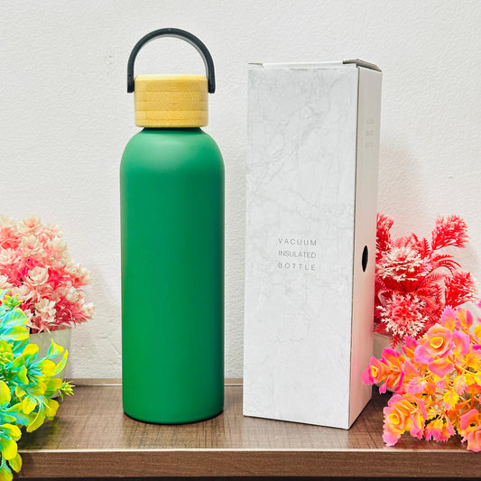 Stainless Steel Insulated Bottle – Sleek, Durable & Leak-Proof!