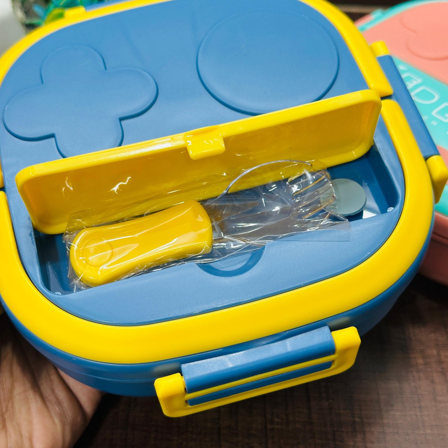 Tedeme 2-Grid Stainless Steel Lunch Box – Safe, Cute & Toddler-Friendly!